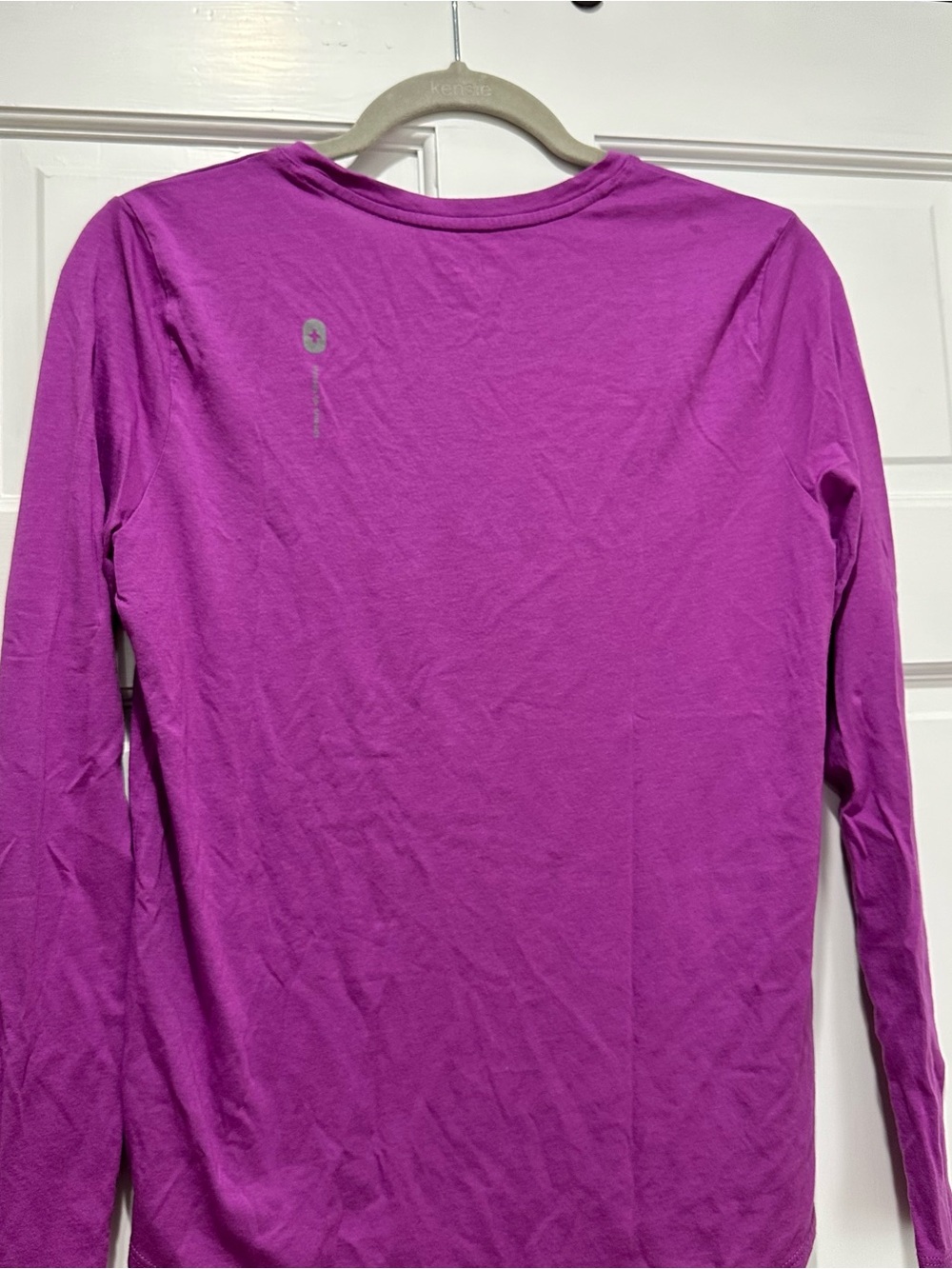 EUC Figs Super Soft Underscrub Long sleeve t-shirt - Picture 3 of 8